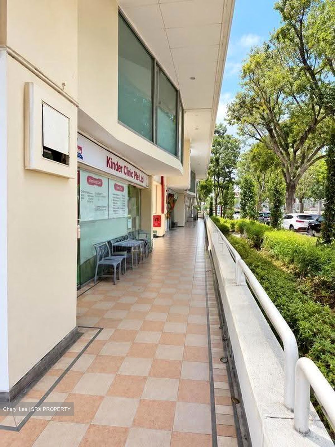 Pandan Valley (D21), Shop House #613728141